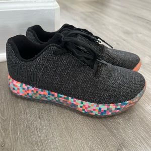 NO BULL trainers. Women’s size 8.